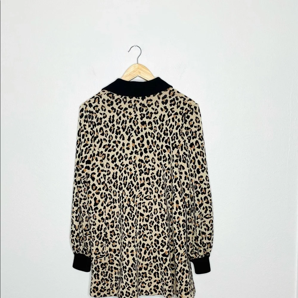 St. John Separates Leopard Button down Sweater‎ Coat